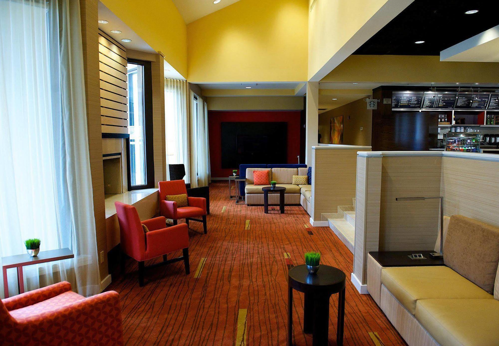 Courtyard By Marriott Dallas-Fort Worth/Bedford Extérieur photo